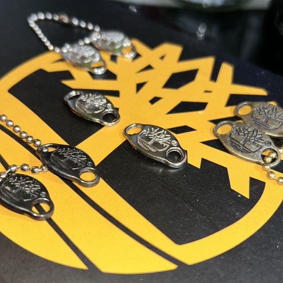 Timberland Shoelace Accents - Picture 2 of 4